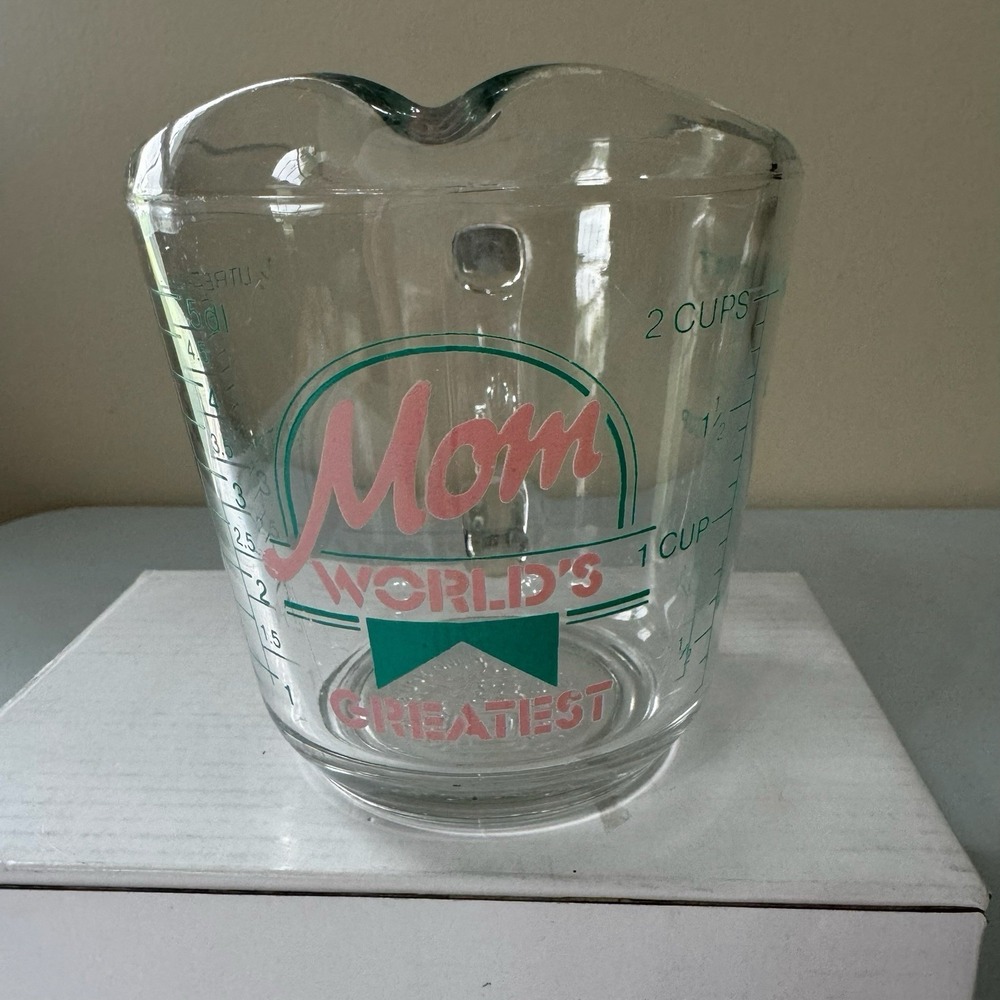 Anchor Hocking Vintage Glass Measuring Cup World's Greatest Mom Design